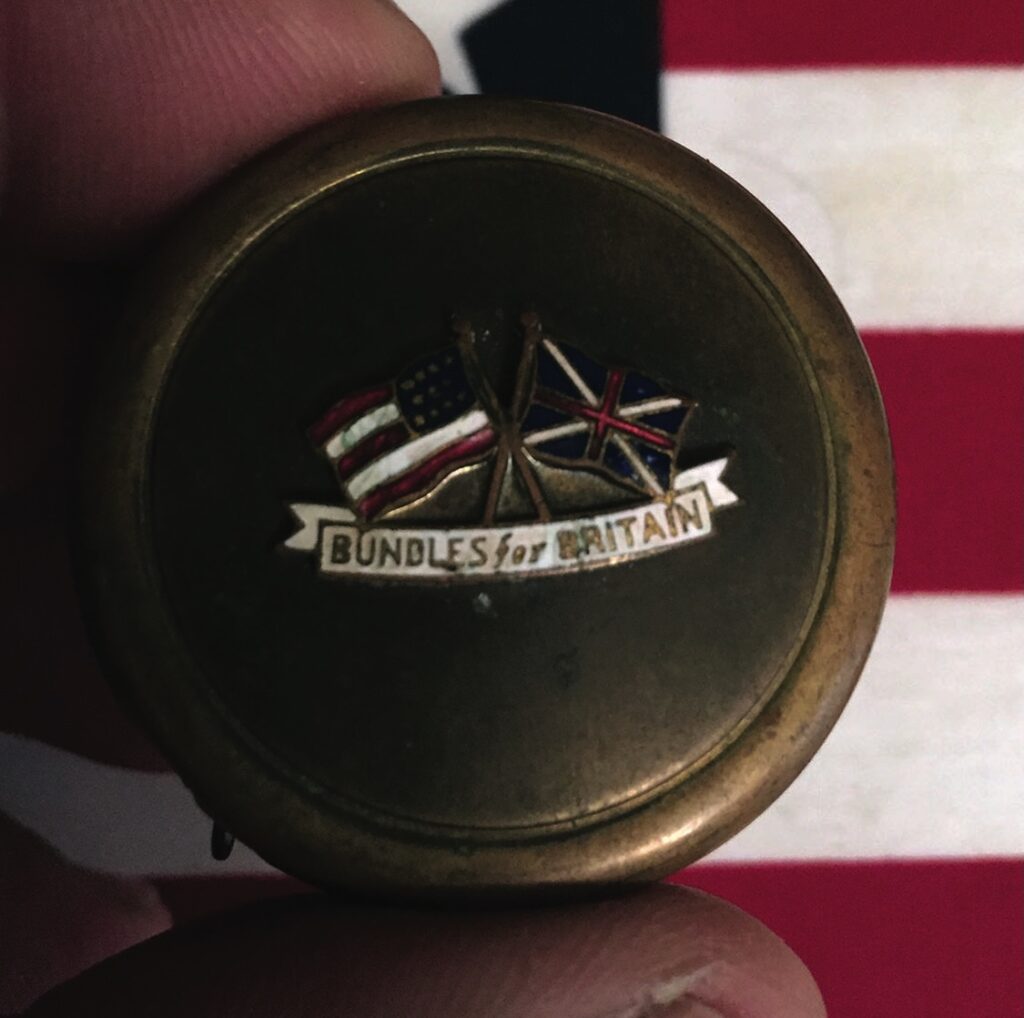 Bundles for Britain badge with crossed flags.