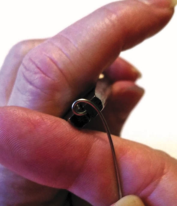 Hand bending wire with pliers