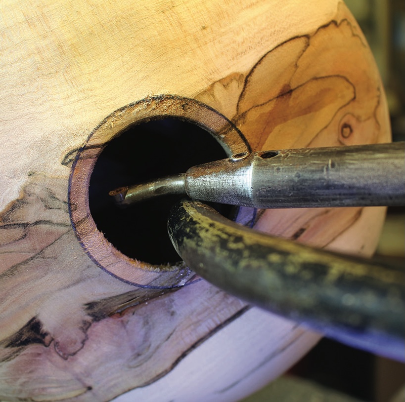 Woodturning tool carving wooden bowl